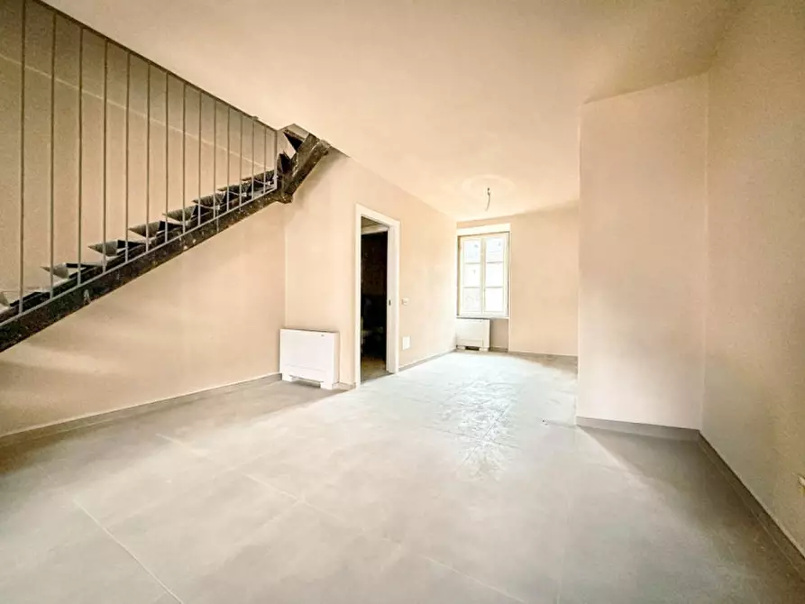 Immagine 2 di Appartamento in vendita  in via paolo zaccheo 16 a Cannobio