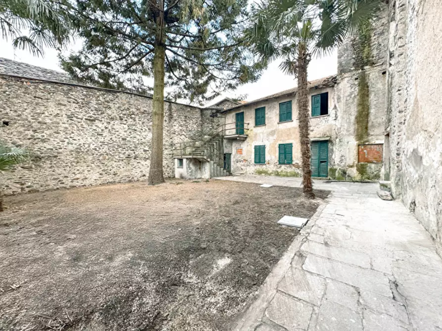 Immagine 24 di Appartamento in vendita  in via paolo zaccheo 16 a Cannobio