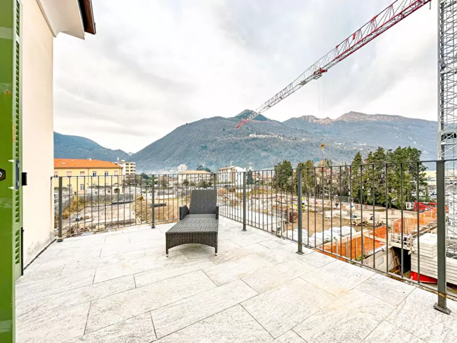 Immagine 4 di Appartamento in vendita  in via paolo zaccheo 16 a Cannobio