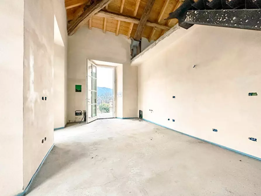 Immagine 9 di Appartamento in vendita  in via paolo zaccheo 16 a Cannobio