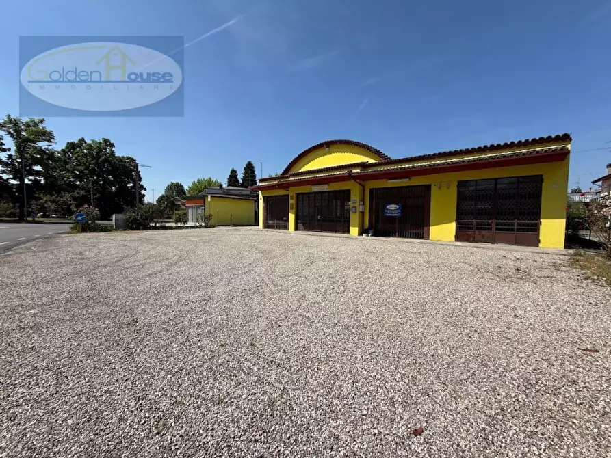 Immagine 3 di Capannone industriale in vendita  in Via Provinciale Circonvallazione 9 a Molinella