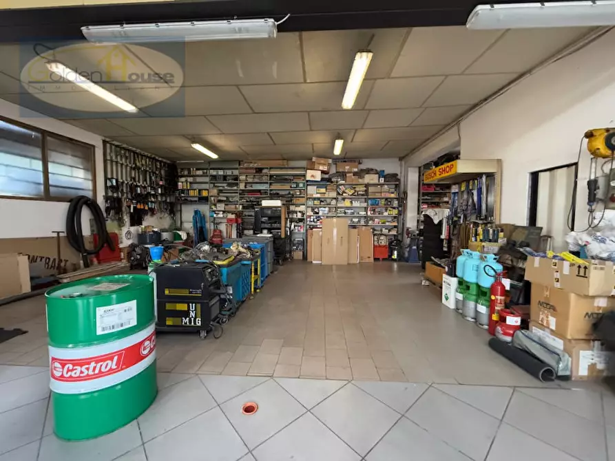 Immagine 19 di Capannone industriale in vendita  in Via Provinciale Circonvallazione 9 a Molinella