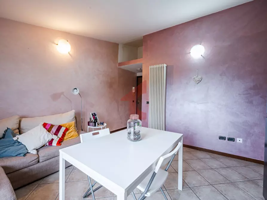 Immagine 11 di Appartamento in vendita  in Via Scotti 13 a Parma