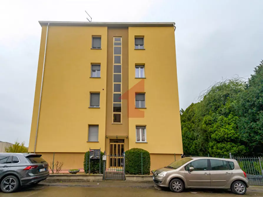 Immagine 2 di Appartamento in vendita  in Via Erba Edoari 2 a Parma