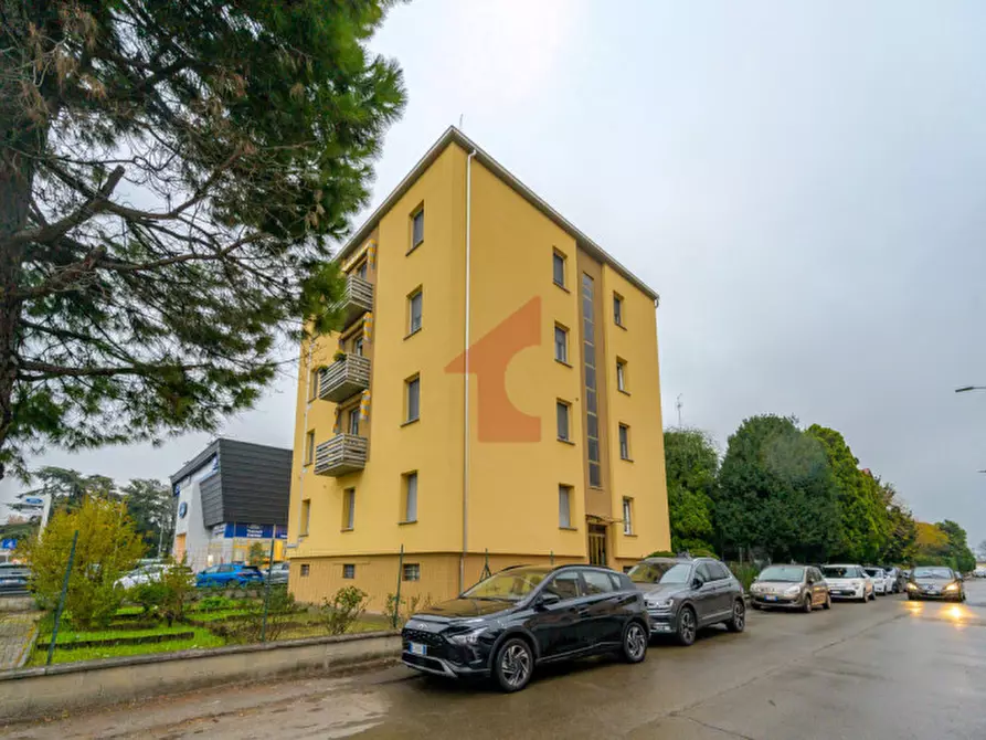 Immagine 3 di Appartamento in vendita  in Via Erba Edoari 2 a Parma