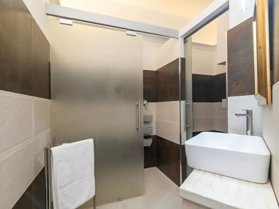 Immagine 17 di Appartamento in vendita  in portisco a Olbia