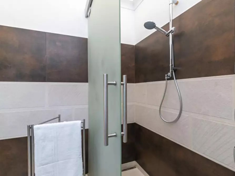 Immagine 19 di Appartamento in vendita  in portisco a Olbia