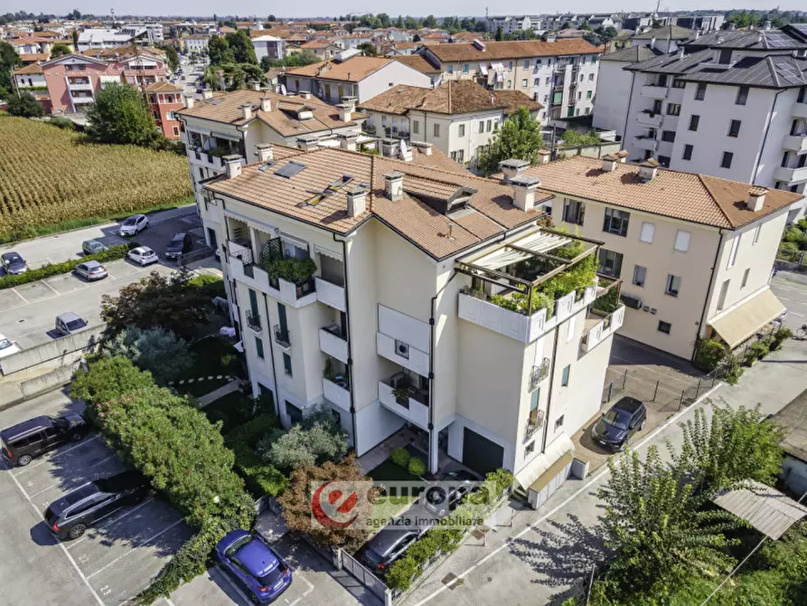 Immagine 2 di Appartamento in vendita  in Viale Trieste a Vicenza