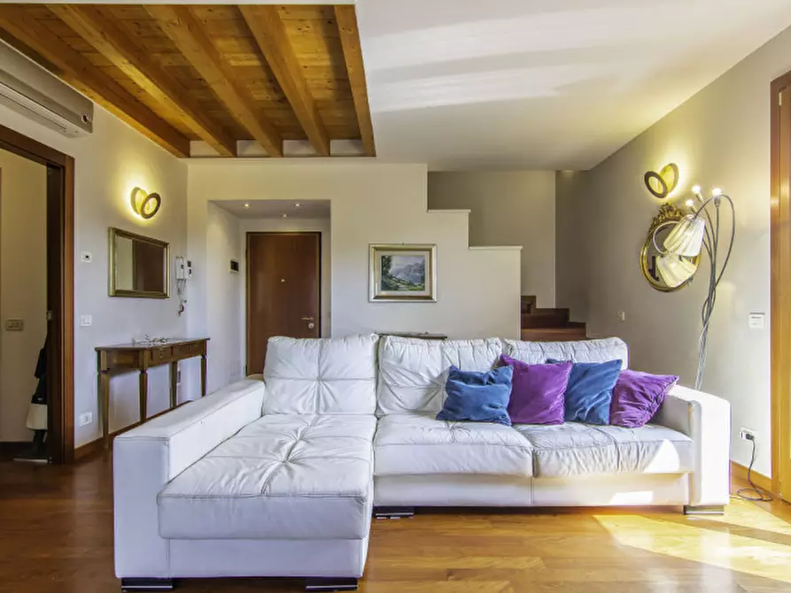 Immagine 2 di Attico in vendita  in Viale Trieste a Vicenza