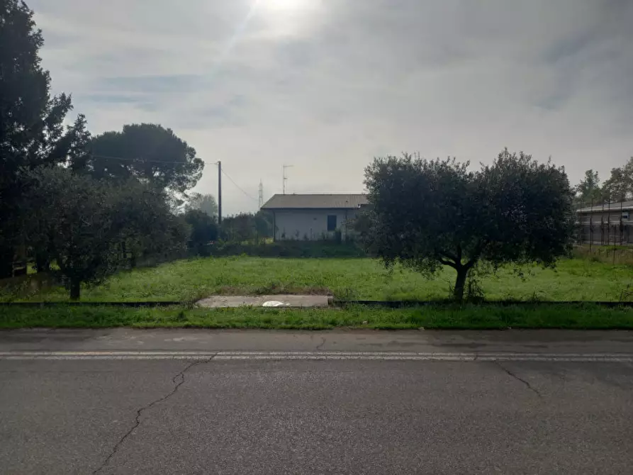 Immagine 4 di Terreno in vendita  in Via Duca degli Abruzzi a Calcinato