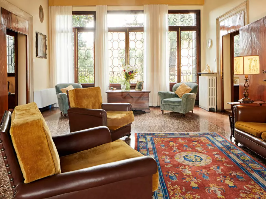 Immagine 2 di Appartamento in vendita  in via capelli a Padova