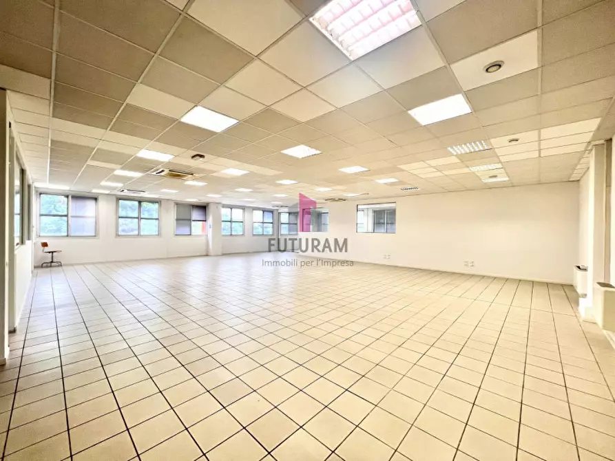 Immagine 6 di Ufficio in affitto  a Vicenza