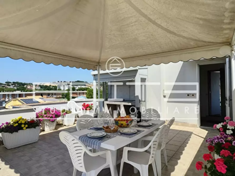 Immagine 16 di Appartamento in vendita  in MARCELLI VIA VENEZIA 43 a Numana