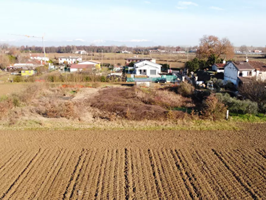 Immagine 3 di Terreno in vendita  in Via Maggioli a Quinto Di Treviso