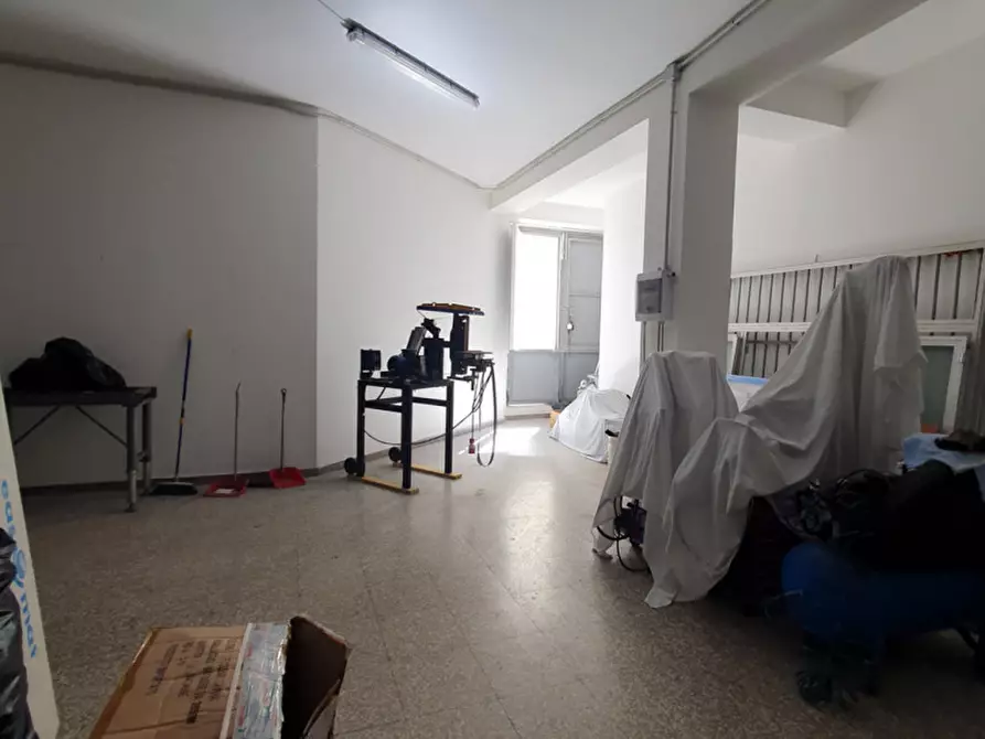 Immagine 9 di Attività commerciale in vendita  in via san lazzaro a Gallipoli