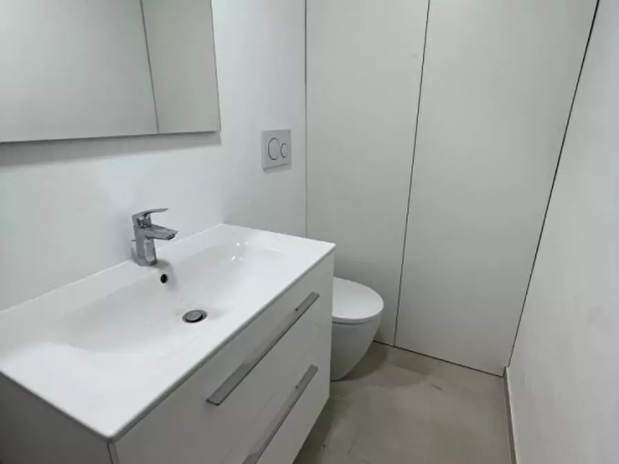 Immagine 14 di Ufficio in affitto  in Contrà Santa Corona a Vicenza