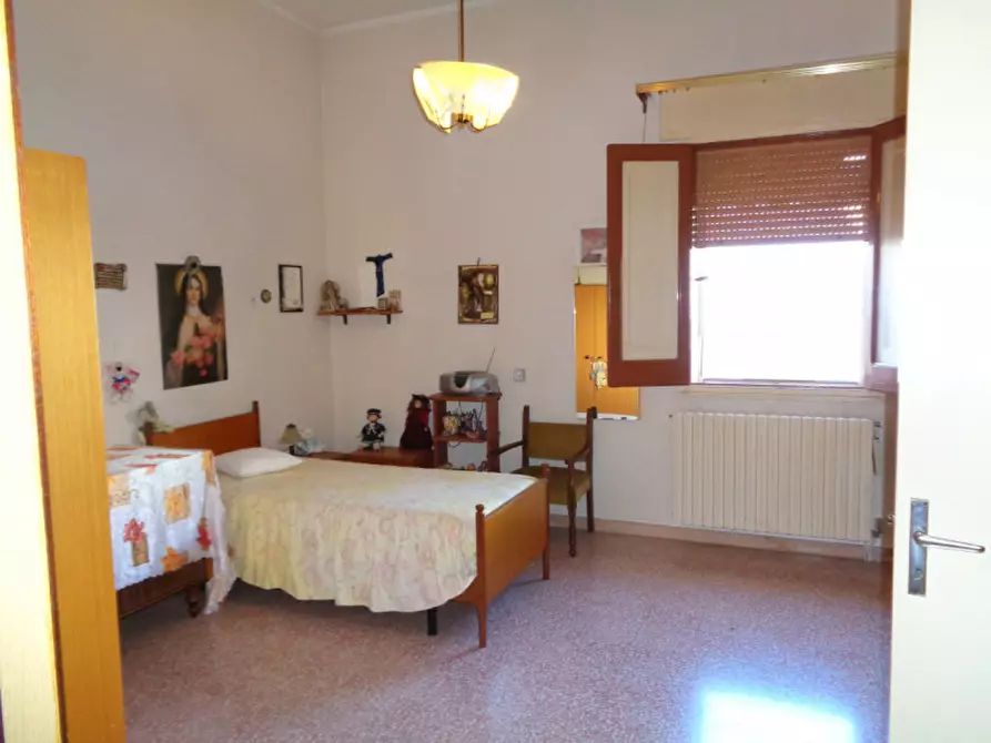 Immagine 25 di Casa indipendente in vendita  in Via Del Fante a Parabita