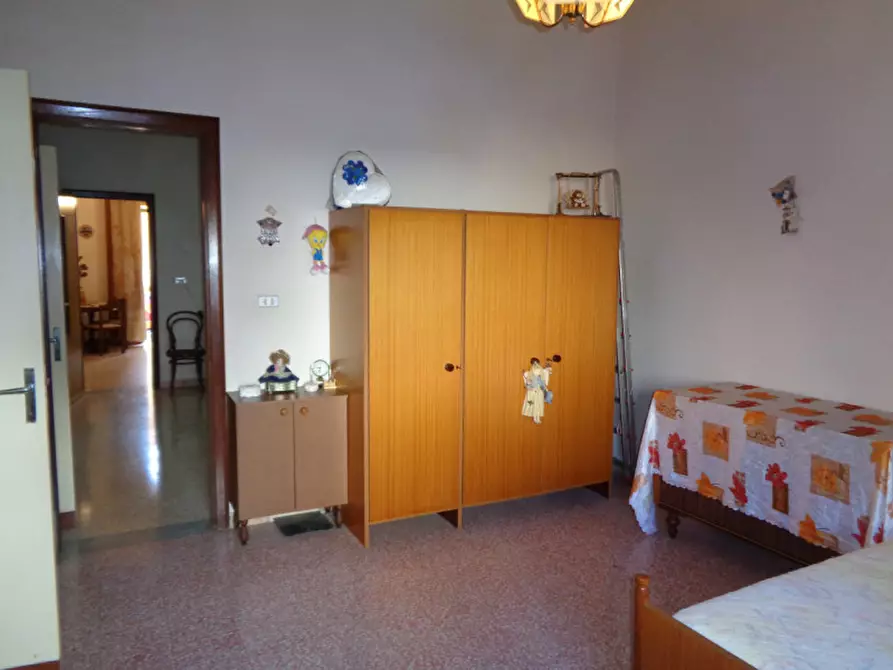 Immagine 27 di Casa indipendente in vendita  in Via Del Fante a Parabita