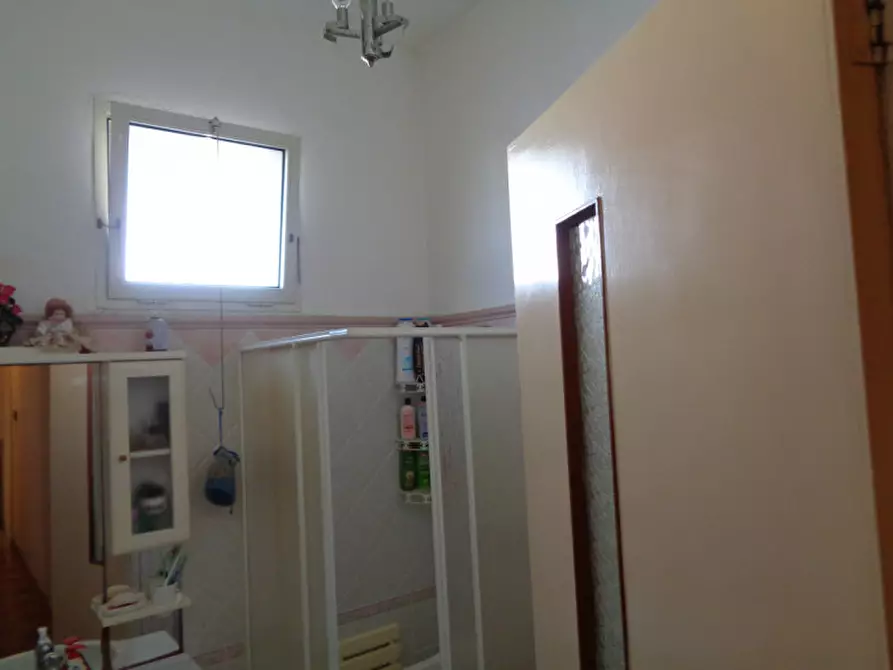 Immagine 30 di Casa indipendente in vendita  in Via Del Fante a Parabita