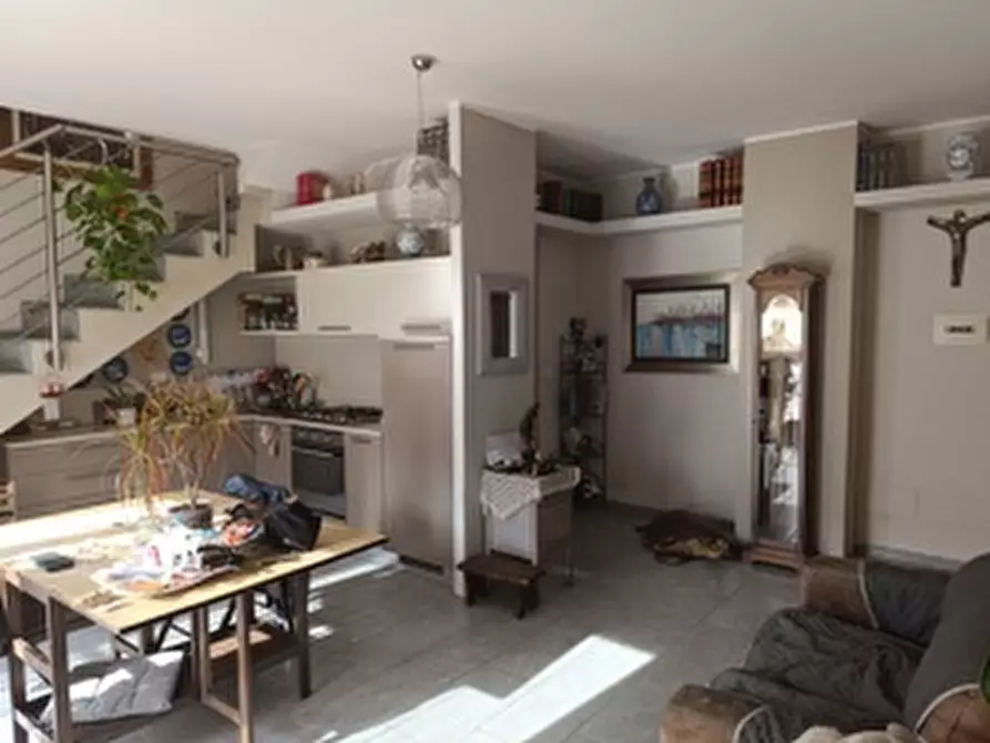 Immagine 6 di Loft/Open space in vendita  a Chivasso