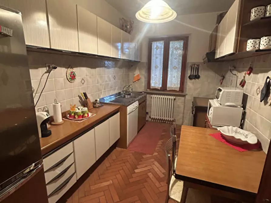 Immagine 28 di Villa in vendita  in san venanzo a San Venanzo