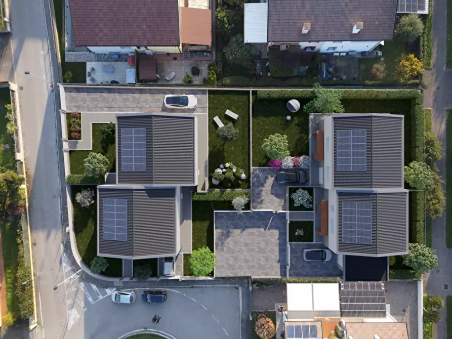 Immagine 6 di Casa bifamiliare in vendita  in VIA FRANCESCHINI a Este