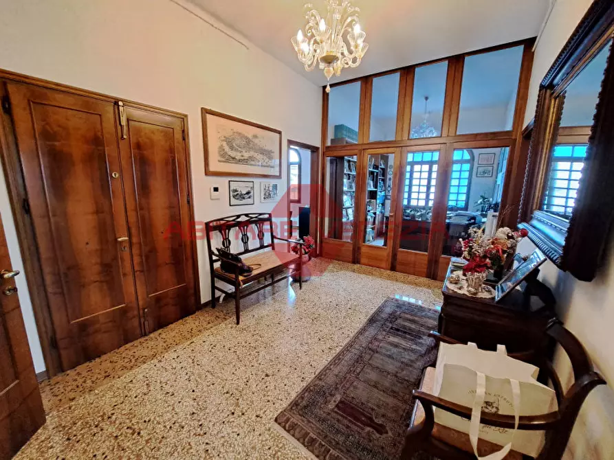 Immagine 5 di Appartamento in vendita  in Via lepanto a Venezia