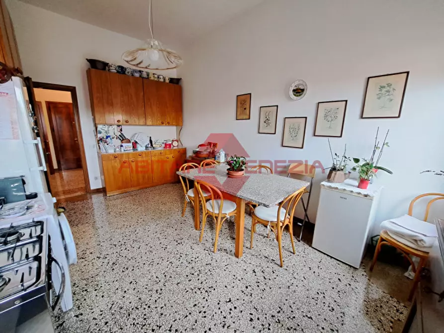 Immagine 9 di Appartamento in vendita  in Via lepanto a Venezia