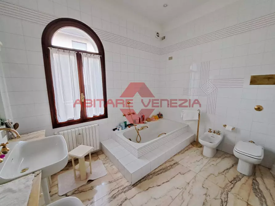 Immagine 15 di Appartamento in vendita  in Via lepanto a Venezia