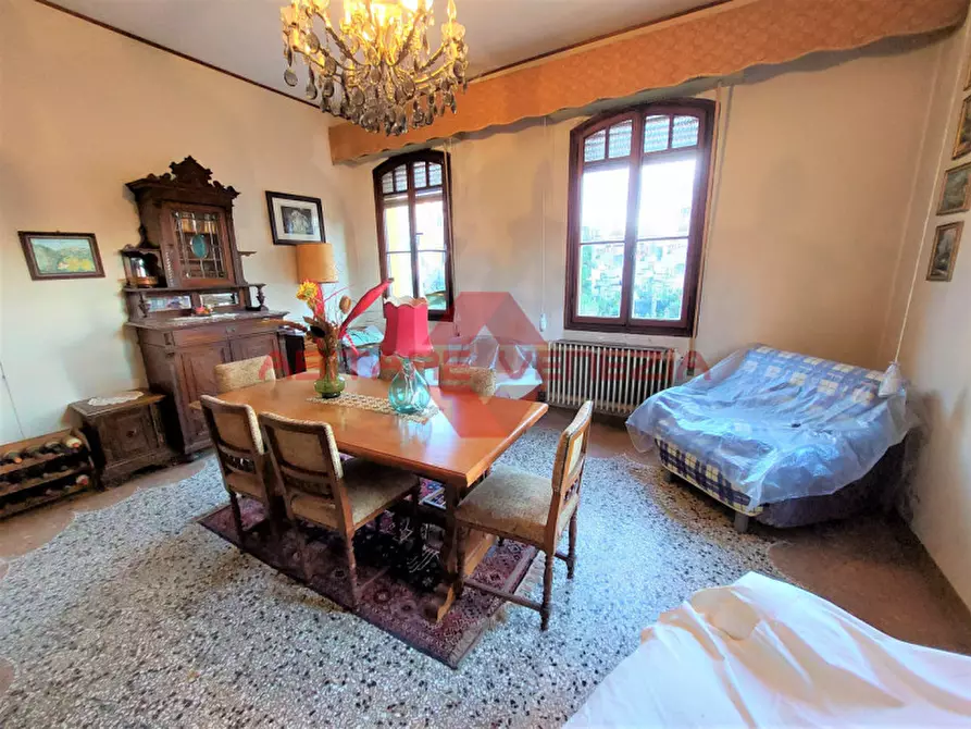 Immagine 3 di Appartamento in vendita  in via sandro gallo 30 a Venezia