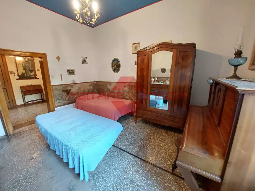 Immagine 27 di Appartamento in vendita  in via sandro gallo 30 a Venezia