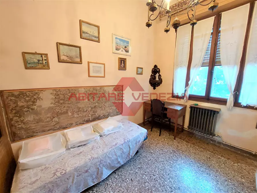 Immagine 28 di Appartamento in vendita  in via sandro gallo 30 a Venezia