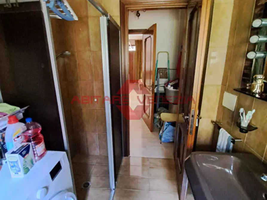 Immagine 12 di Villa in vendita  in via lepanto 25 a Venezia