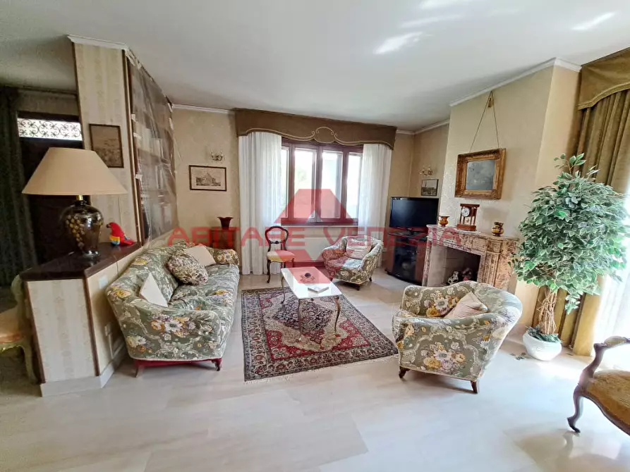 Immagine 17 di Villa in vendita  in via lepanto 25 a Venezia