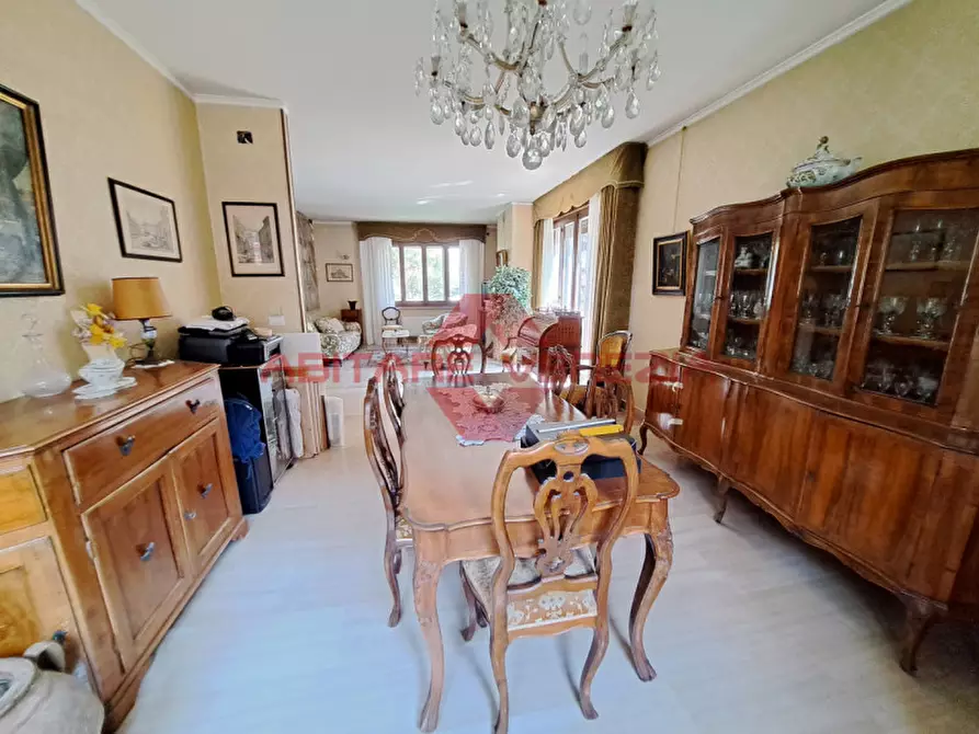 Immagine 19 di Villa in vendita  in via lepanto 25 a Venezia