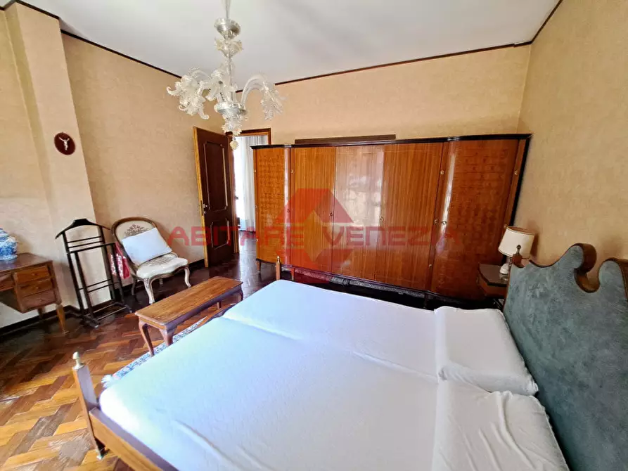 Immagine 29 di Villa in vendita  in via lepanto 25 a Venezia