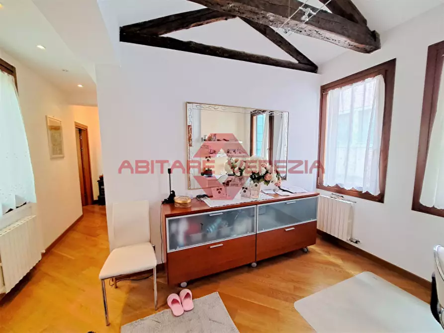 Immagine 11 di Appartamento in vendita  in castello 4196 a Venezia