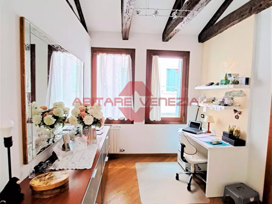 Immagine 13 di Appartamento in vendita  in castello 4196 a Venezia
