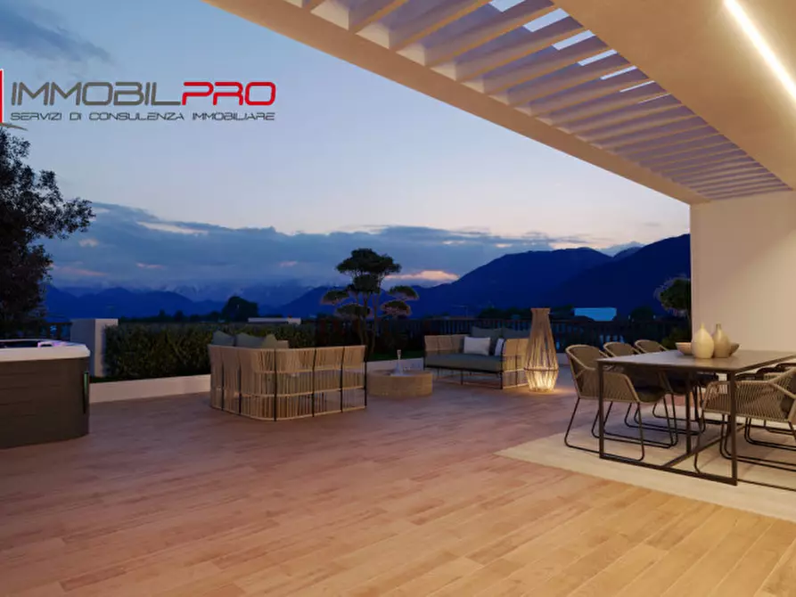 Immagine 1 di Attico in vendita  in Via Santa Rosa, 27 a Zanè