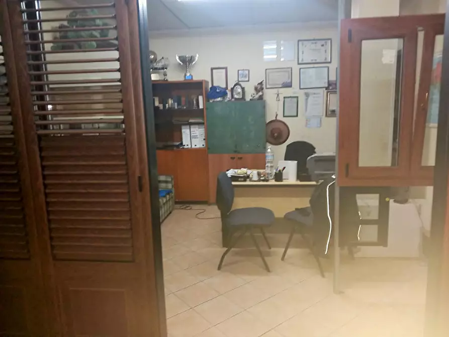 Immagine 3 di Magazzino in vendita  in Via Ammiraglio Rizzo a Palermo