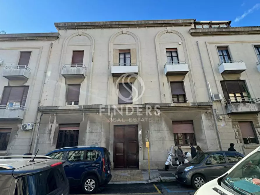 Immagine 1 di Appartamento in vendita  in via Cesare Battisti 18 a Reggio Di Calabria