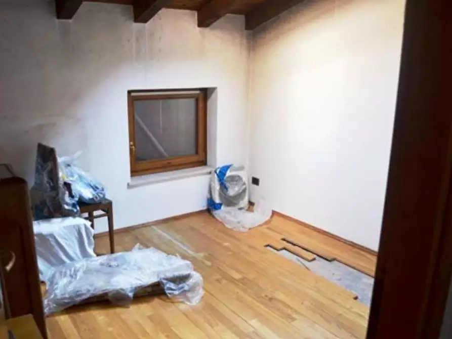 Immagine 20 di Casa indipendente in vendita  in LOCALITÀ LE CHÈ 11 a Villafranca Di Verona