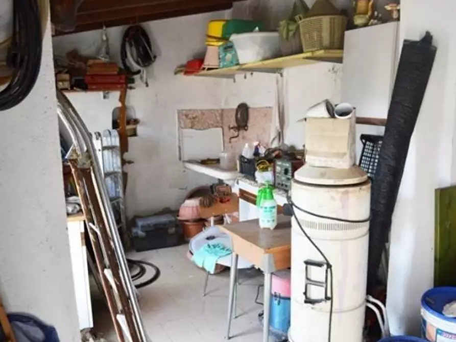 Immagine 23 di Casa indipendente in vendita  in LOCALITÀ LE CHÈ 11 a Villafranca Di Verona