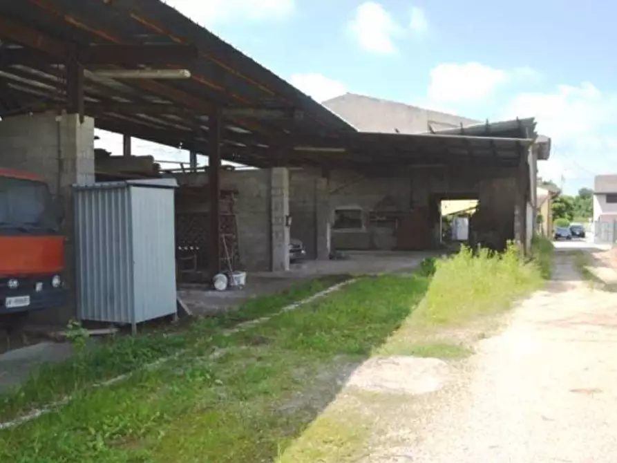 Immagine 29 di Casa indipendente in vendita  in LOCALITÀ LE CHÈ 11 a Villafranca Di Verona