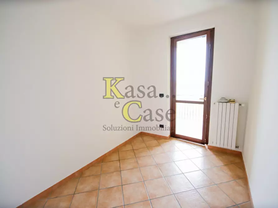 Immagine 13 di Appartamento in vendita  in via giovanni  faldella 68 a Crescentino