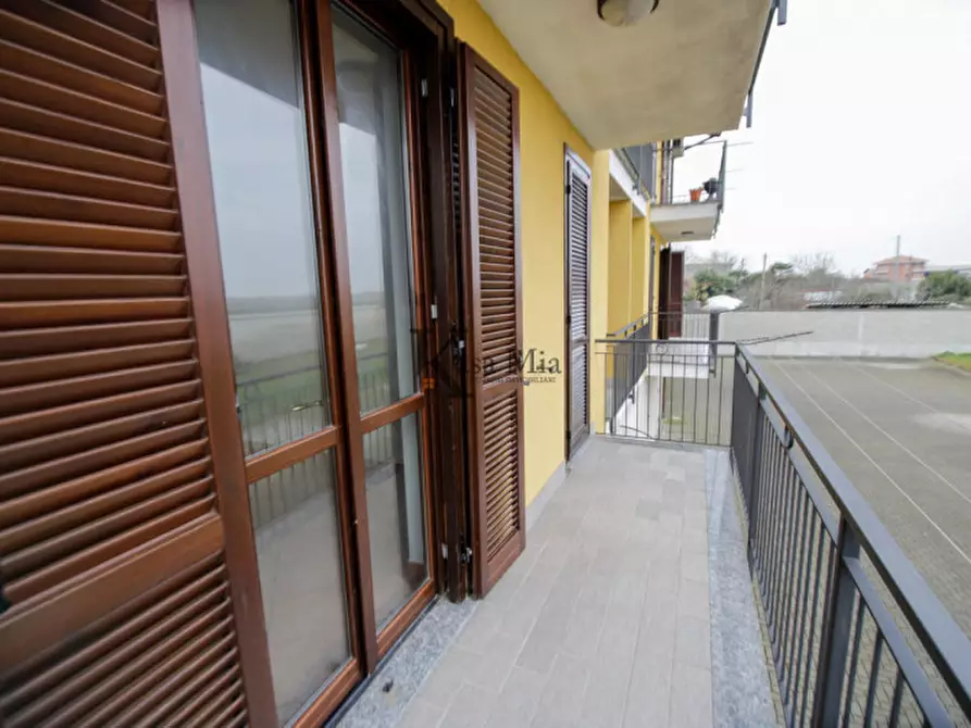 Immagine 21 di Appartamento in vendita  in via giovanni  faldella 68 a Crescentino