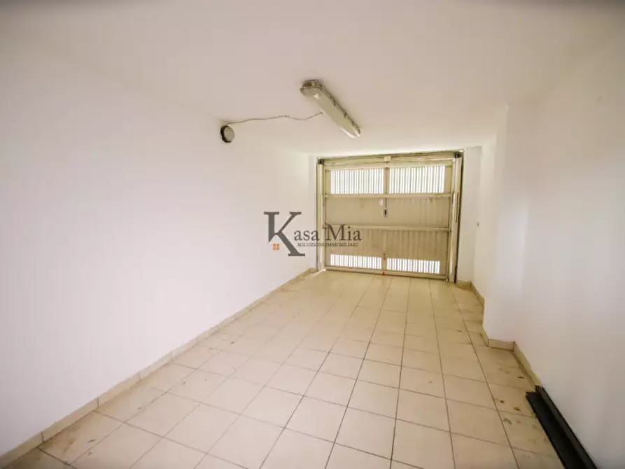 Immagine 28 di Appartamento in vendita  in via giovanni  faldella 68 a Crescentino