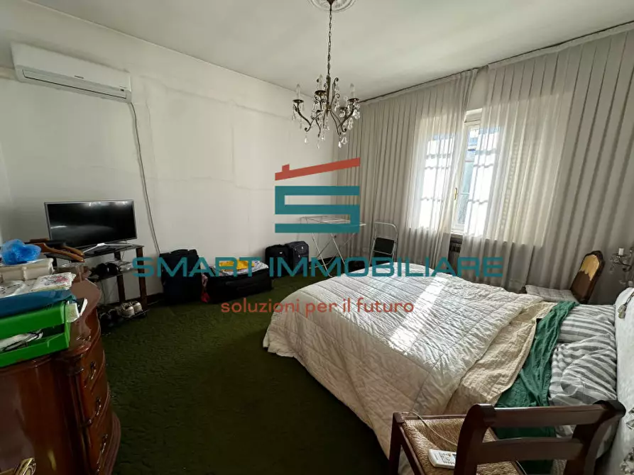 Immagine 5 di Villa in vendita  in Via Vittorio Veneto a Azzano Mella