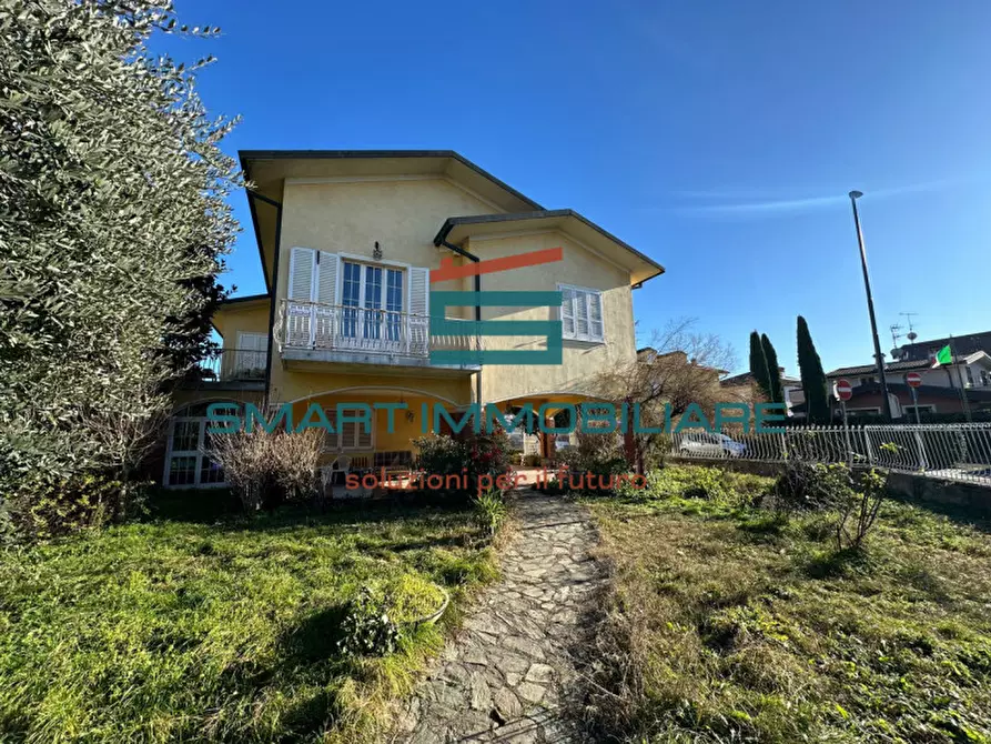 Immagine 9 di Villa in vendita  in Via Vittorio Veneto a Azzano Mella