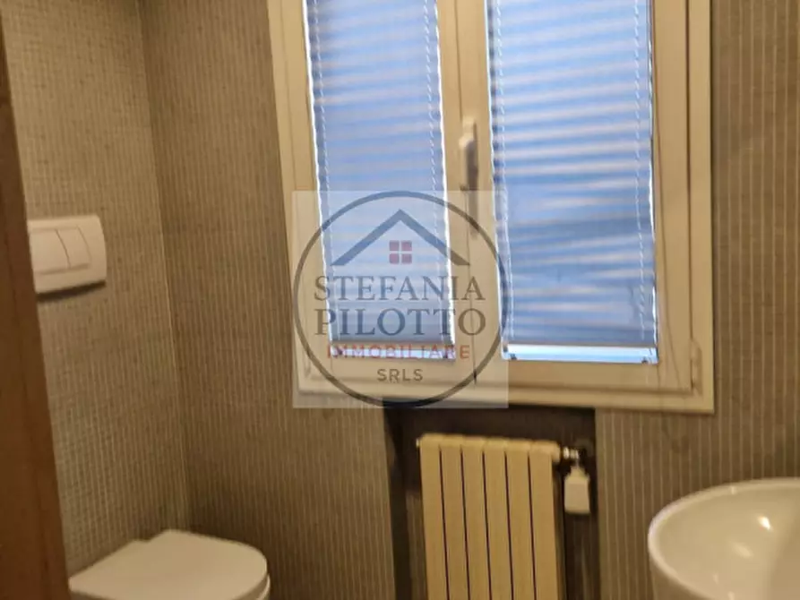 Immagine 15 di Ufficio in vendita  in Via Tommaseo a Padova